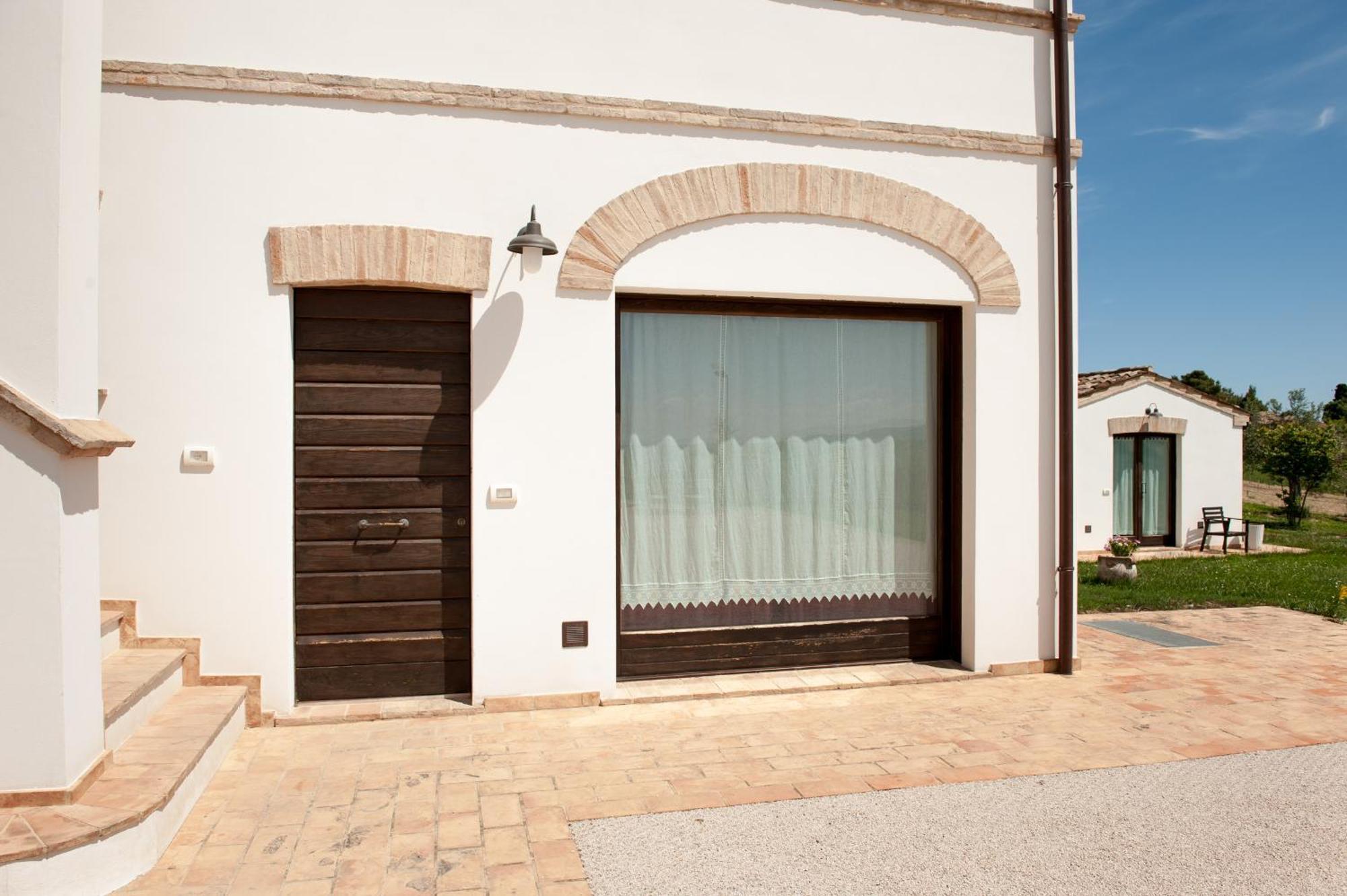 Villa Coralia Agriturismo โอซิโม ภายนอก รูปภาพ