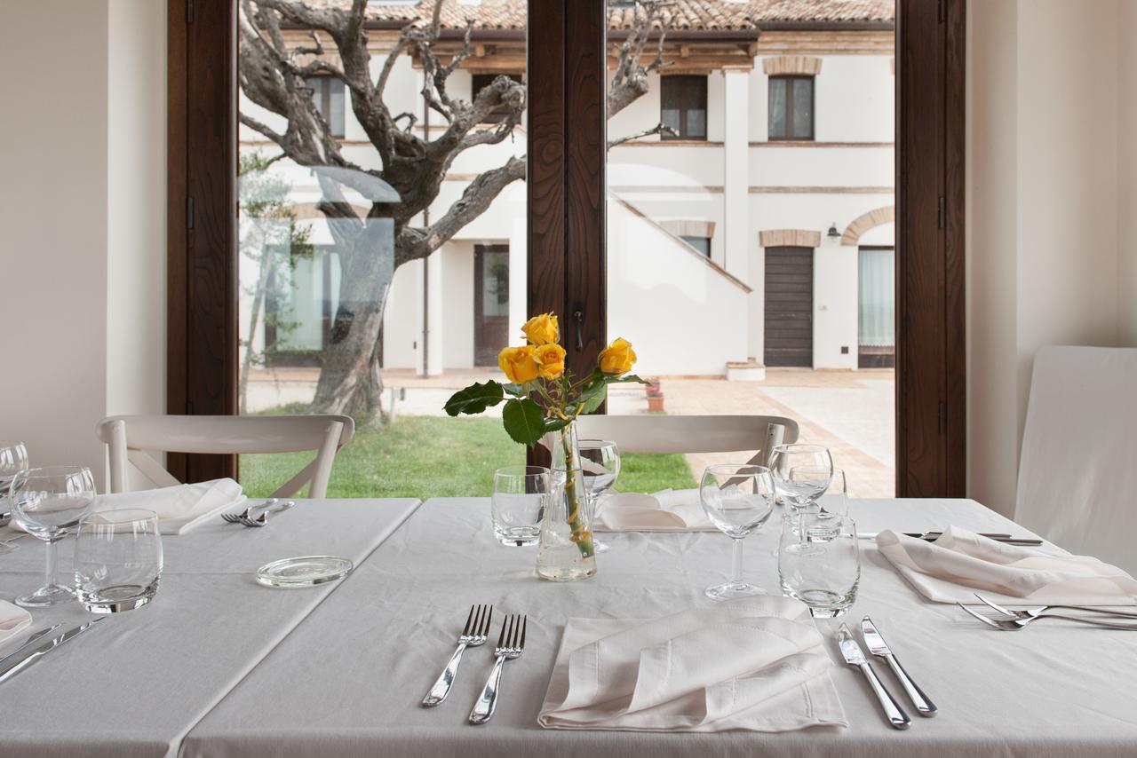 Villa Coralia Agriturismo โอซิโม ภายนอก รูปภาพ