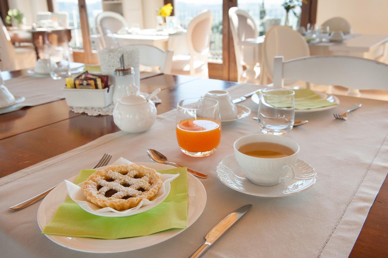 Villa Coralia Agriturismo โอซิโม ภายนอก รูปภาพ