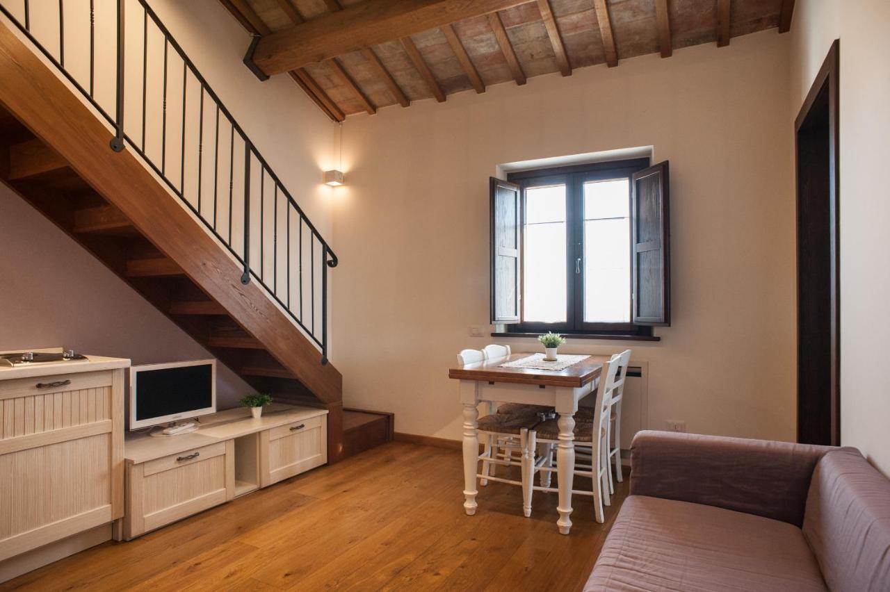 Villa Coralia Agriturismo โอซิโม ภายนอก รูปภาพ