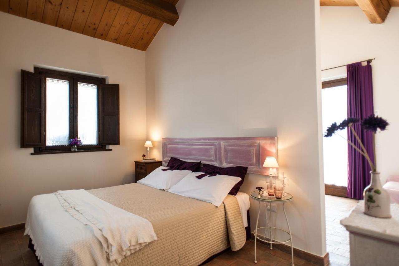 Villa Coralia Agriturismo โอซิโม ภายนอก รูปภาพ