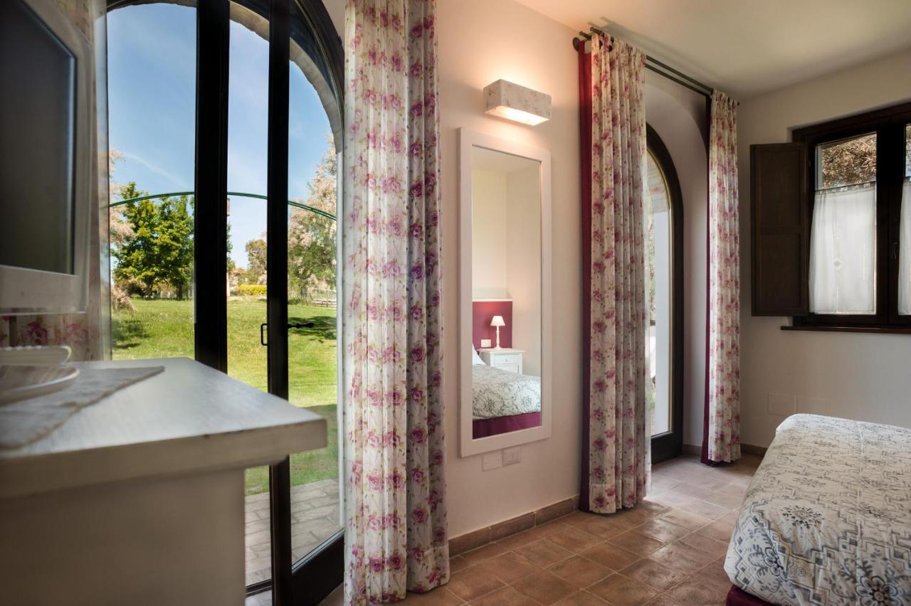 Villa Coralia Agriturismo โอซิโม ภายนอก รูปภาพ