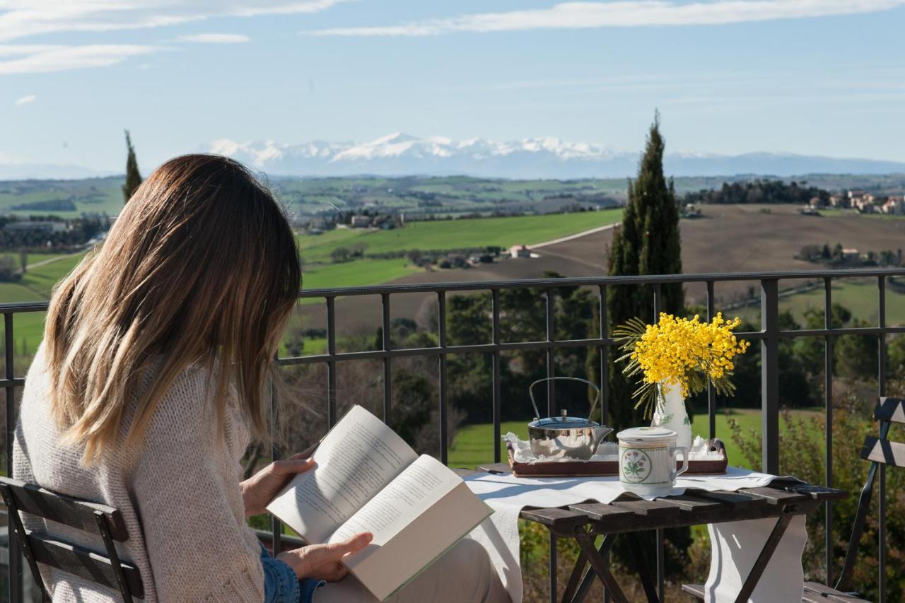 Villa Coralia Agriturismo โอซิโม ภายนอก รูปภาพ