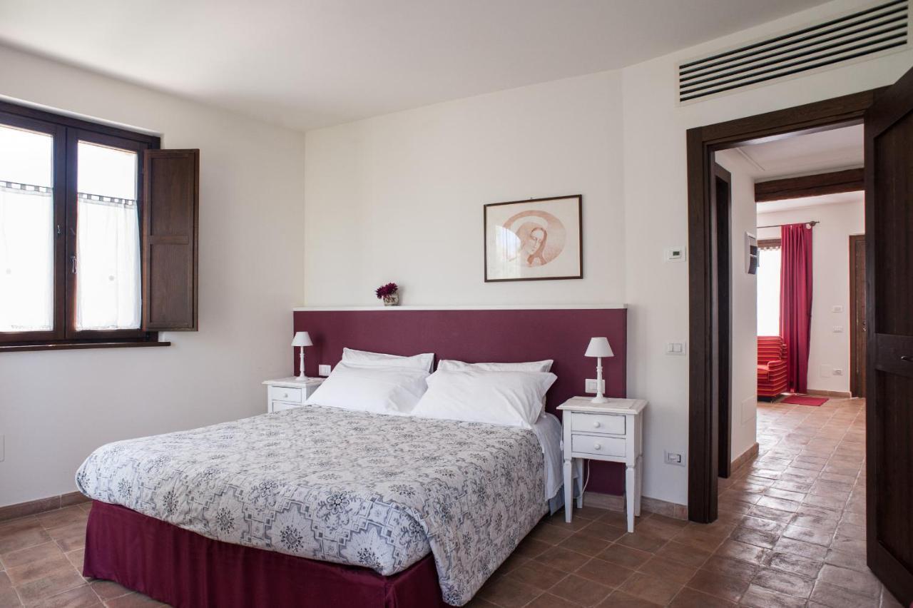 Villa Coralia Agriturismo โอซิโม ภายนอก รูปภาพ